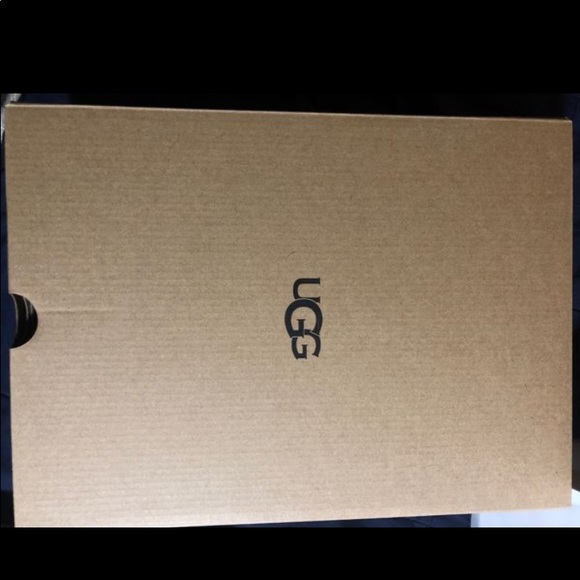 “Fluff Yeah” Ugg slippers . - Picture 4 of 5